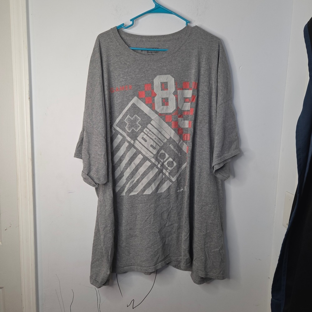 Nintendo NES Controller Graphic T-Shirt 5XL Gray Retro Gaming Tee 85 Old School